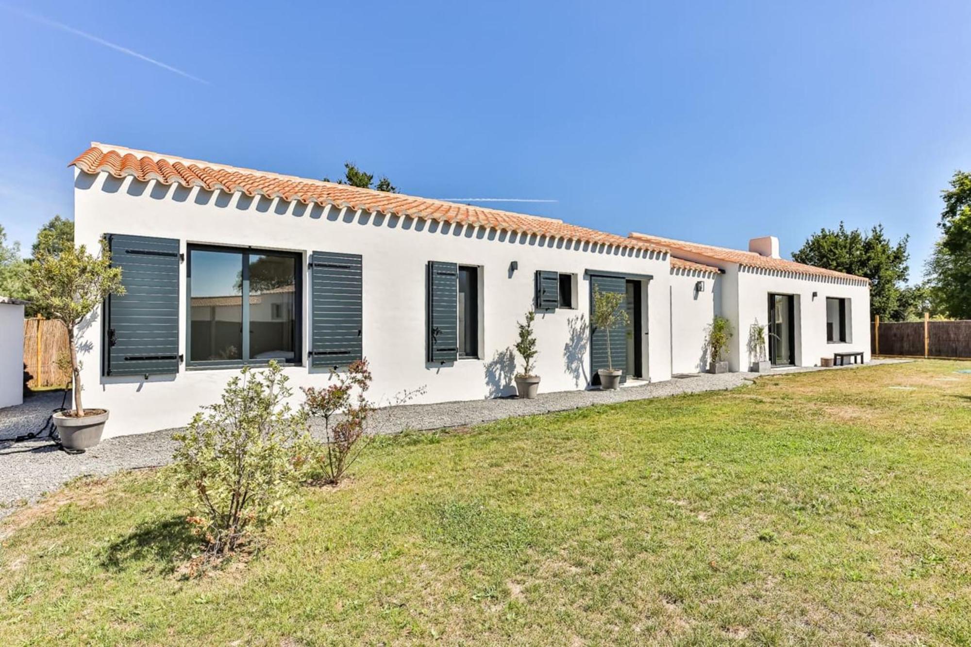 Chiron Reculeau - Maison Avec Piscine Bois-de-Cene Exterior photo